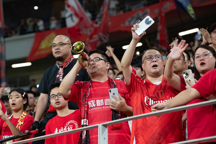 九游体育-关于成都蓉城内部会议纪要流出——国际比赛日强势反弹,欧超杯使命明确,轮换策略成焦点的信息